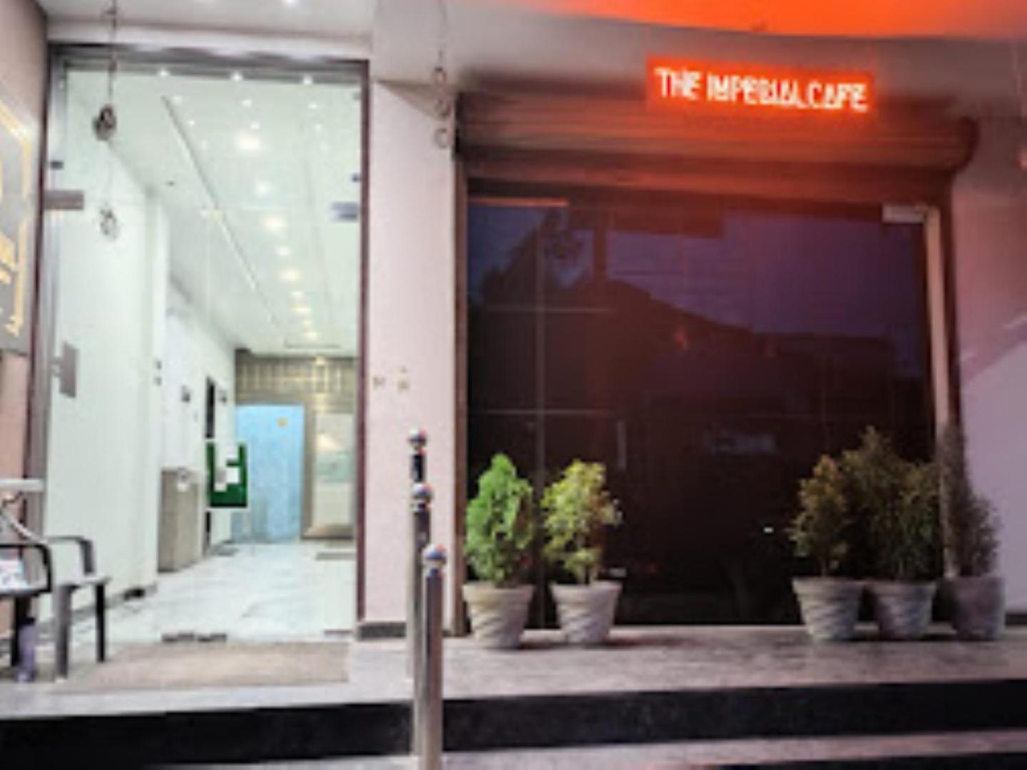 קאנפור The Imperial Hotel And Convention Centre מראה חיצוני תמונה